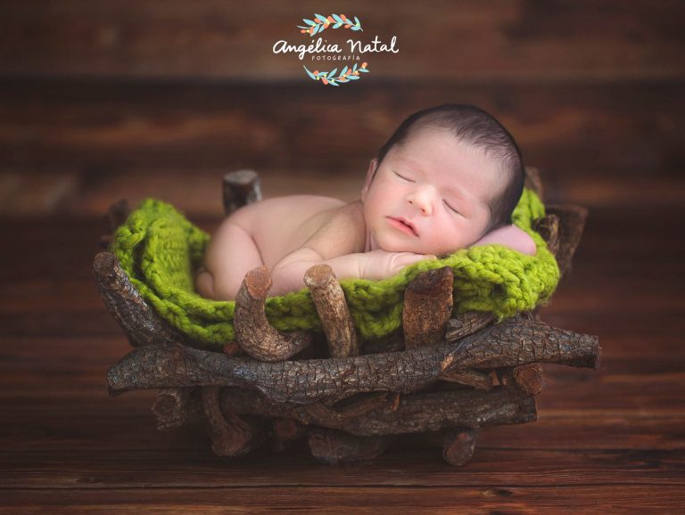 Fotografa de recien nacidos en alicante sesiones newborn de estudio