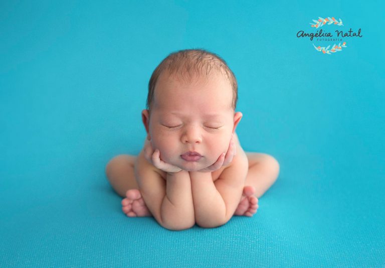 Fotografa de recien nacidos en alicante sesiones newborn de estudio