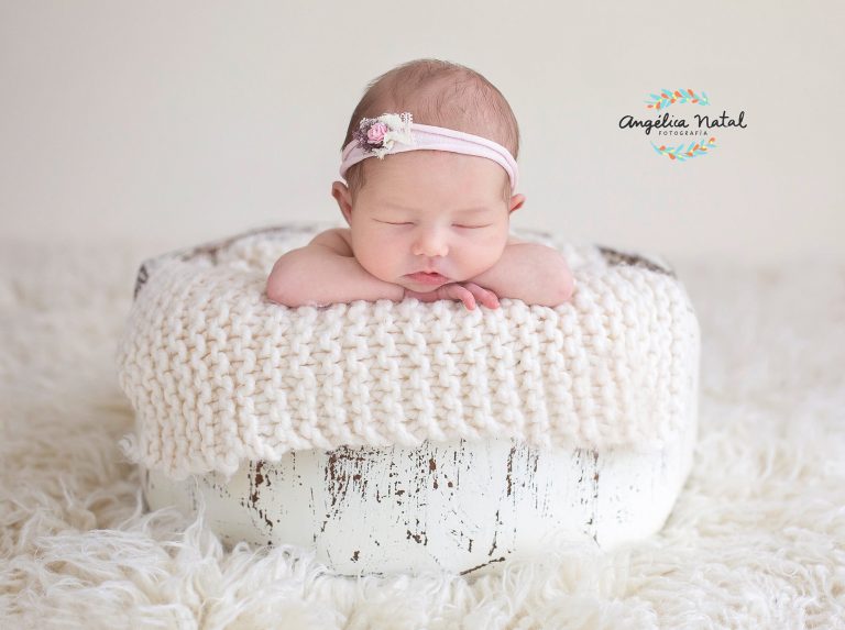 Fotografa de recien nacidos en alicante sesiones newborn de estudio
