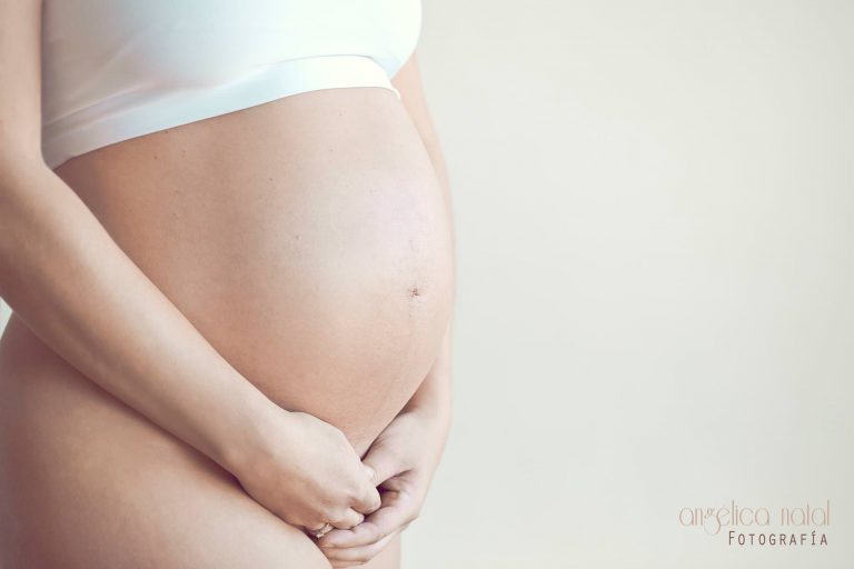 Fotografo de embarazo en alicante sesiones de estudio y exteriores